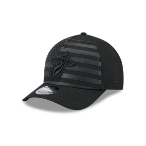 GORRA NEW ERA CAP MIAMI HEAT NBA FLAG 9FORTY M-CROWN AF SNAPBACK NEGRA en STOCK